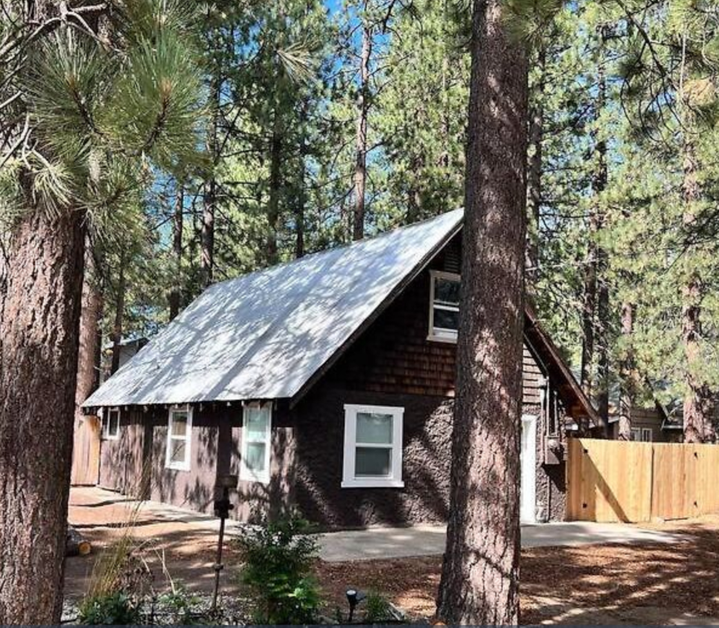 Postmasters Cottage is wonderful