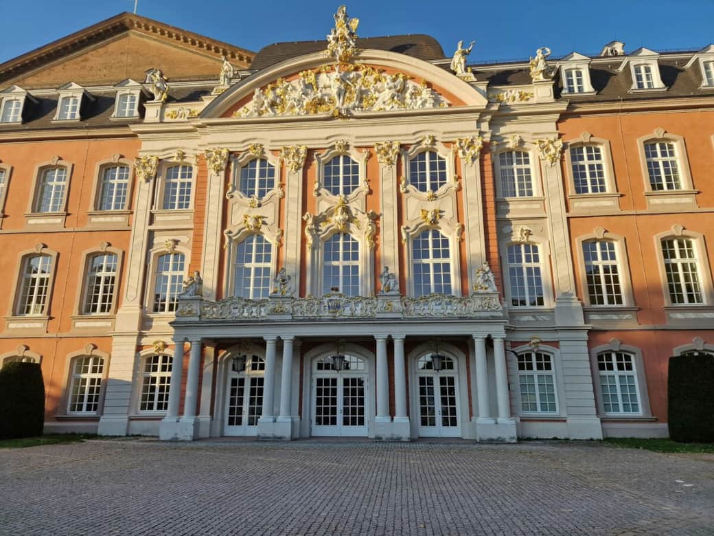 Kurfürstliches Palais