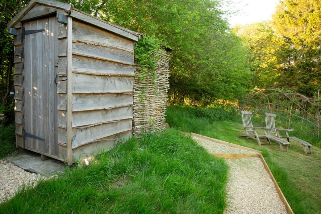 compost toilet/shower