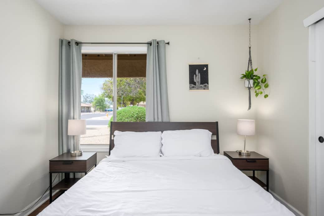guest bedroom #1