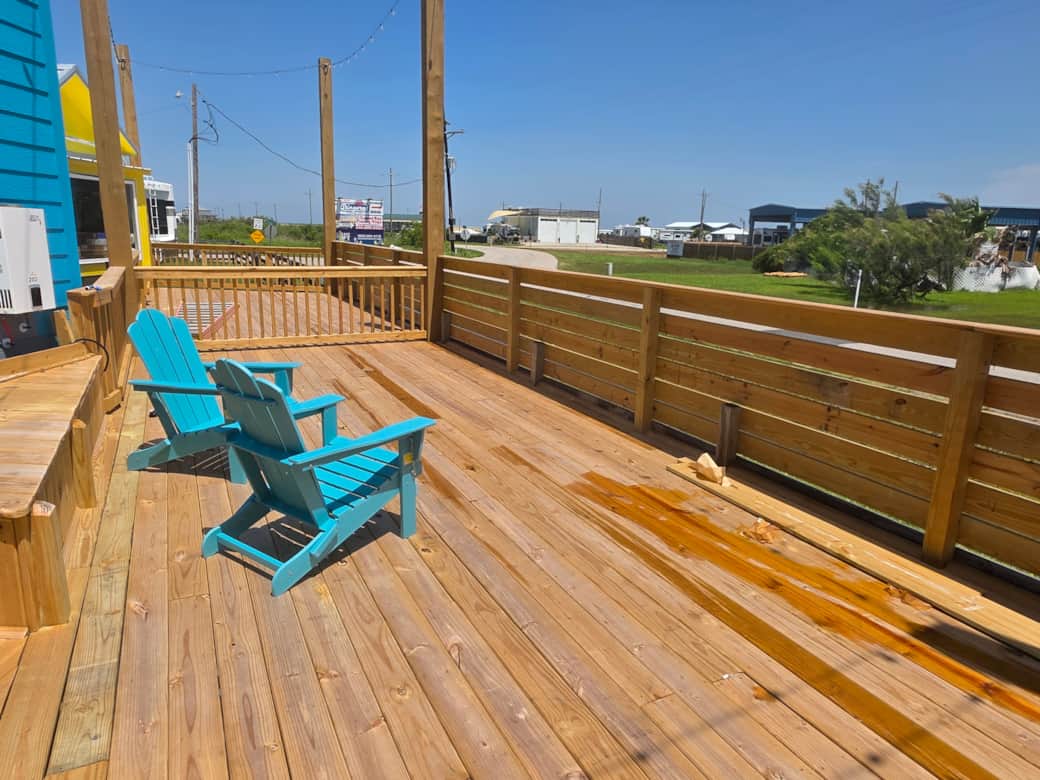 HUGE dedicated deck! Picnic table coming soon!