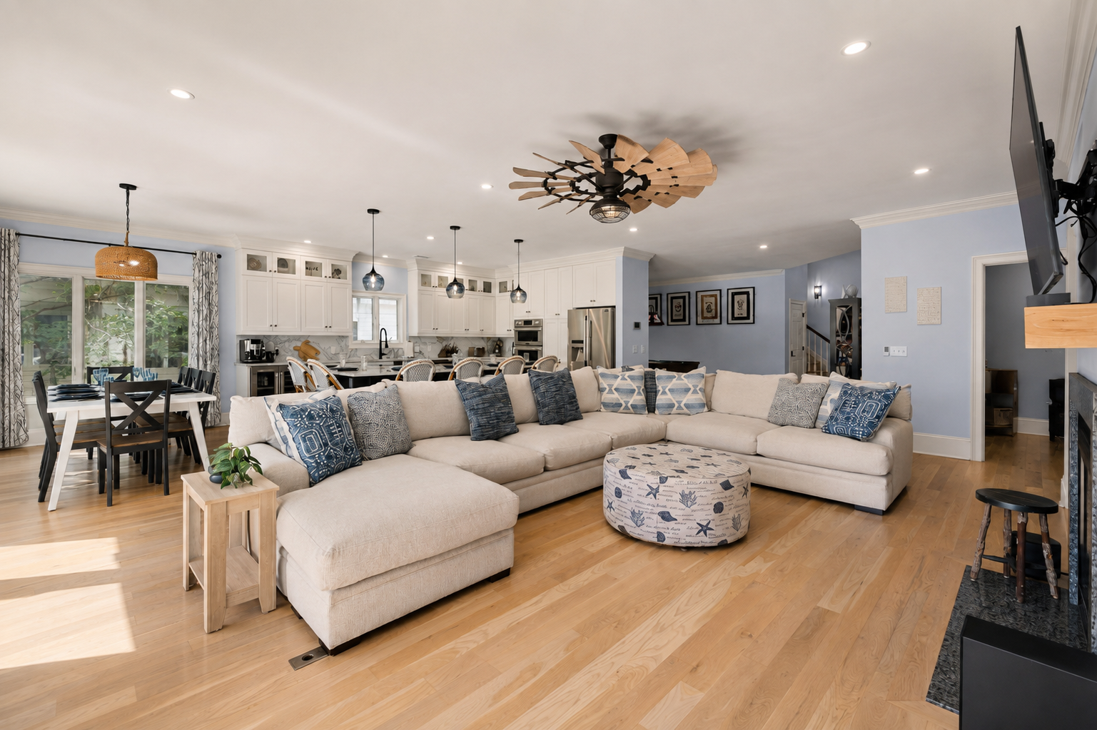 3013 Hidden Oak