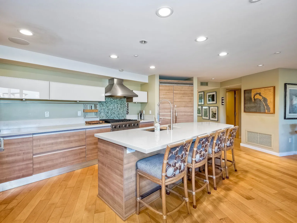 Full Equiped Kitchen