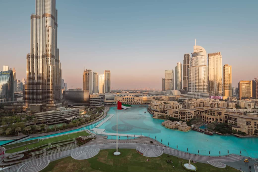 4 PET08979 4 PET08979