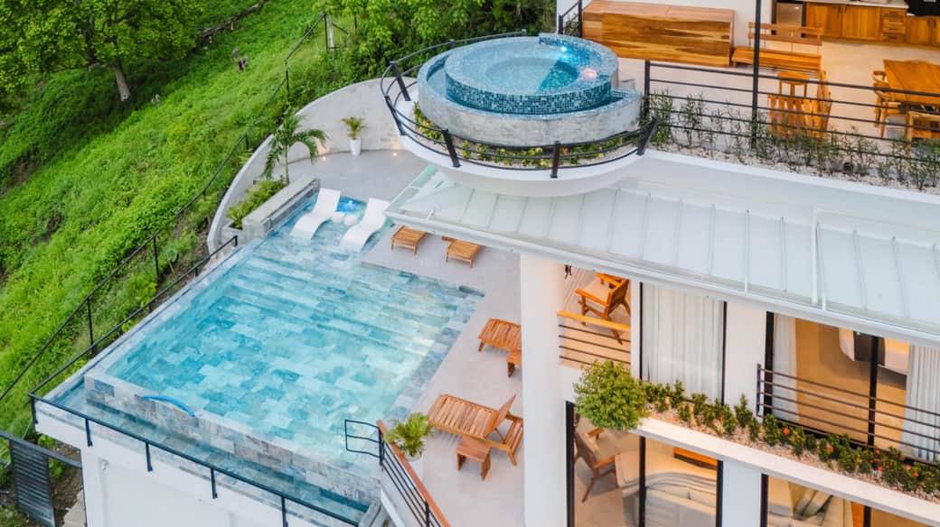 Infinity pool overlooking the Pacific Ocean — pure tropical perfection.