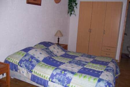 B6283351 f13d 423e 86a7 4ac7672fefcd