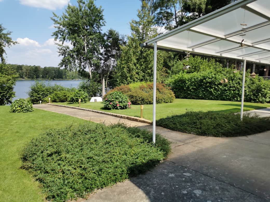 Hauseingang mit Seeblick Hauseingang mit Seeblick