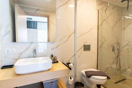 Bathroom 3