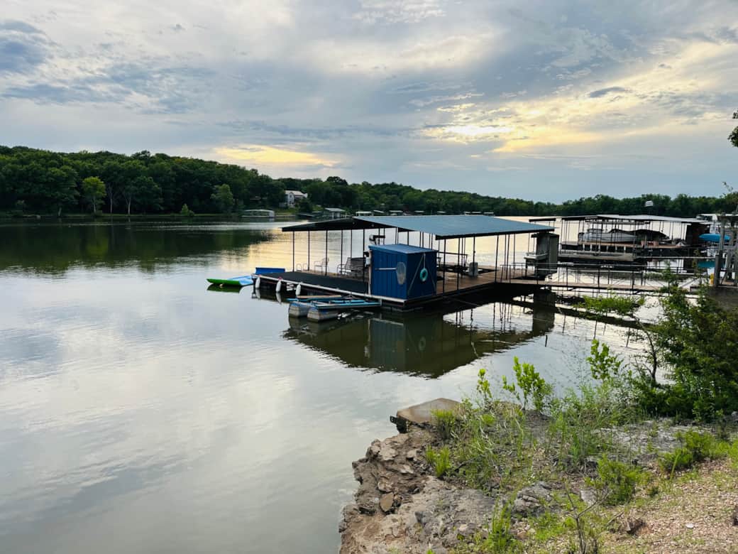 Dock