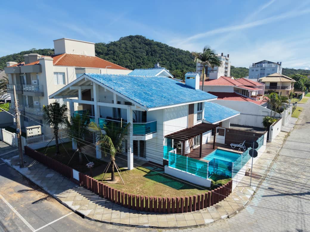 Image picker CEFDC2B9 EC59 410C A399 D0BE0EC2171E 38920 000009A2288D94ED