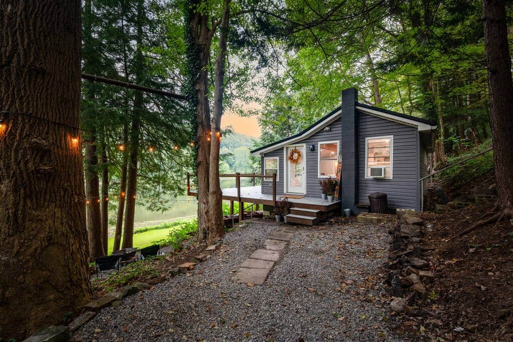 Cozy Entrance