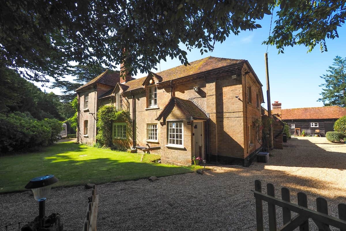 Landfords Cottage - Your Retreat