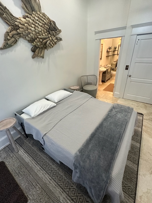The Golden Fish – Luxury Oceanfront Condo on St. Simons