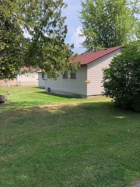 Cottage 13 external2