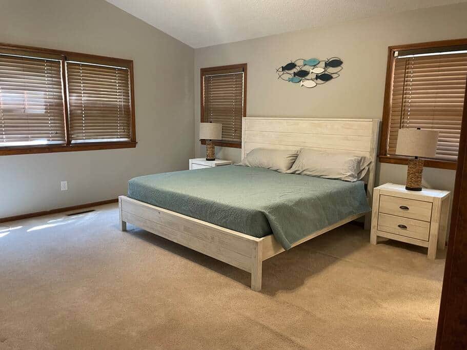 Primary bedroom