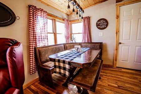 Bunkhouse Dining 