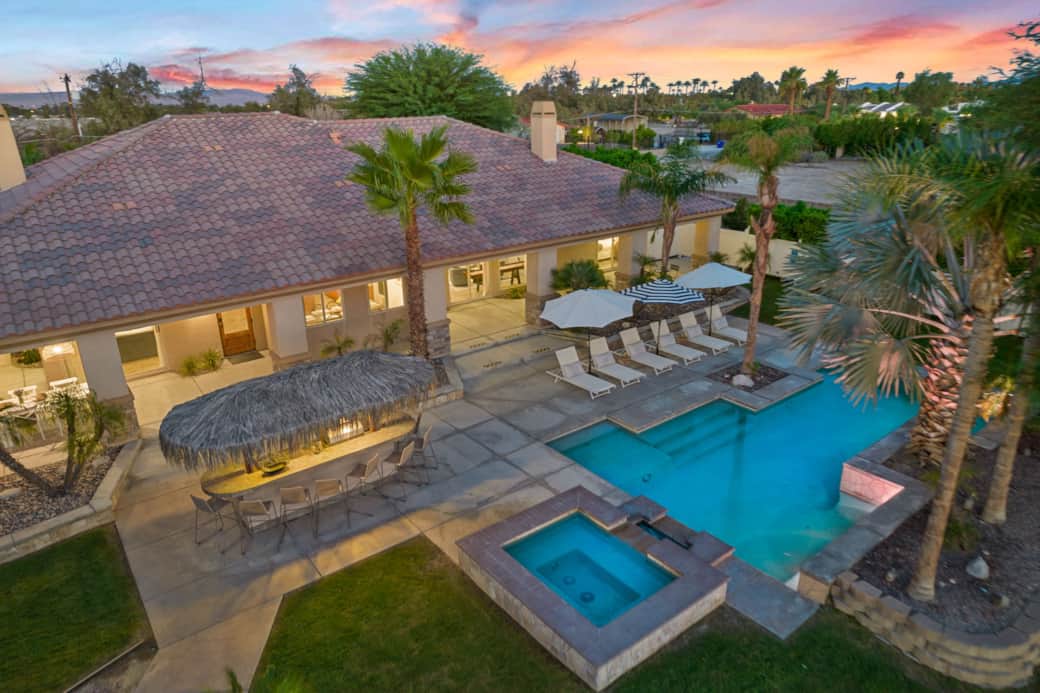 Amenities for all your friends and family Amenities for all your friends and family