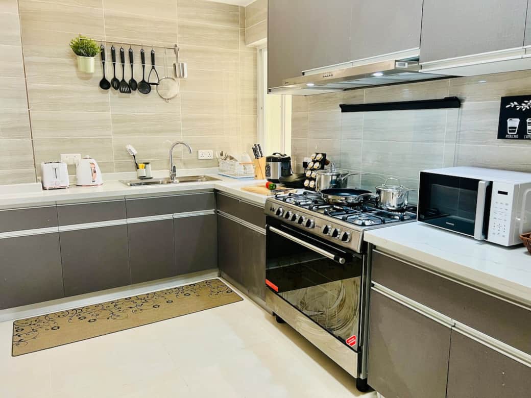 A chefs delight cooking from a full range oven