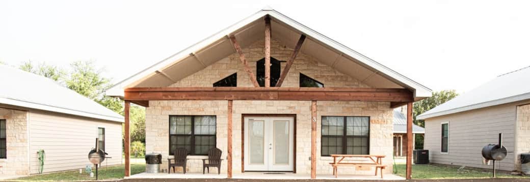 House #1 ...2 bed/2bath home ...sleeps up to 8 guests. Walking distance to the Frio River
