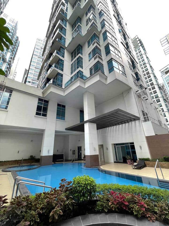 The swimming pool is on the ground floor for your convenience.