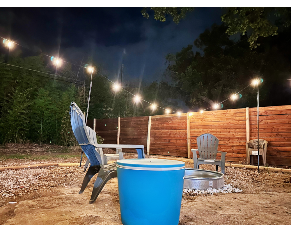 Large Backyard with BBQ / Smoker