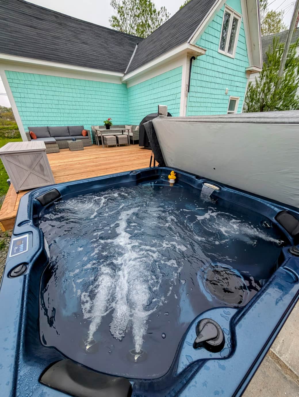 Hot Tub 