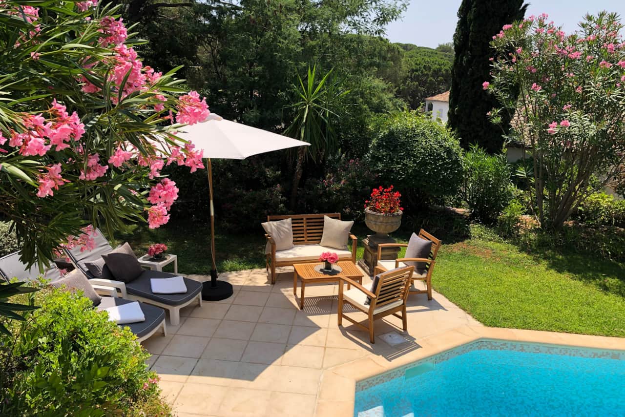 Terrasse und Pool