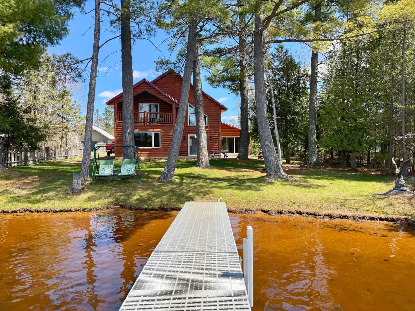 Voyageur Lake Retreat
