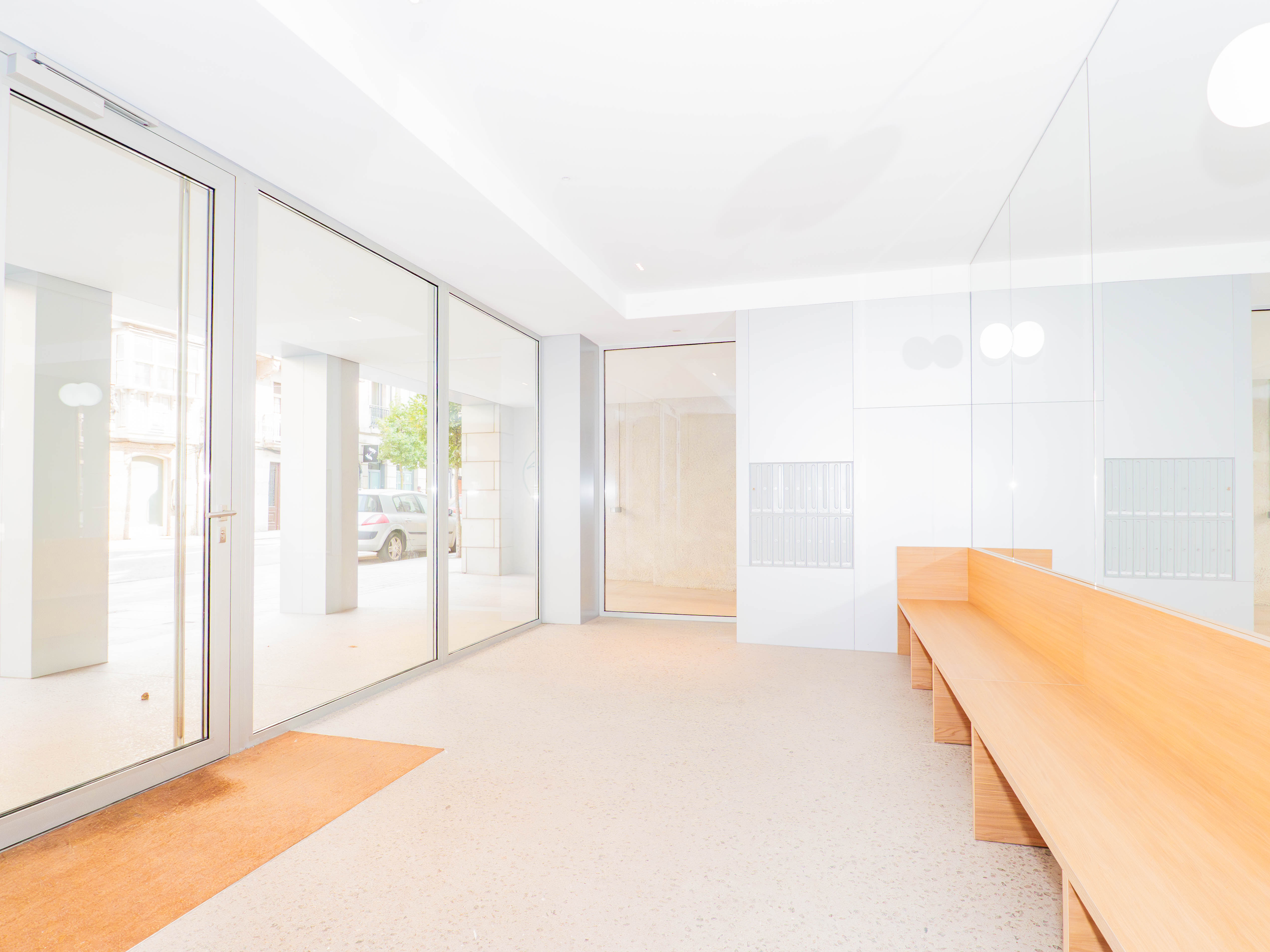 Pi y Margall Suite by YBH
