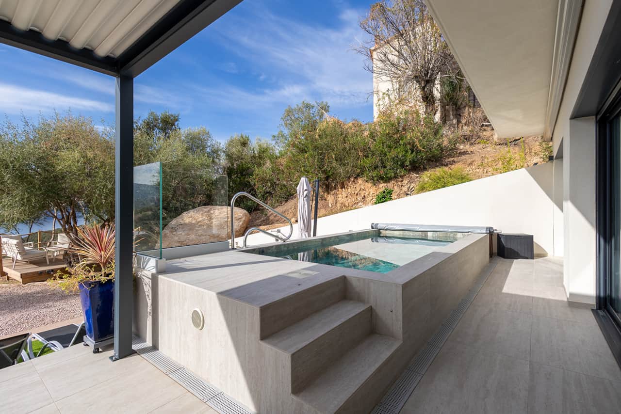 Piscine privée Chauffée