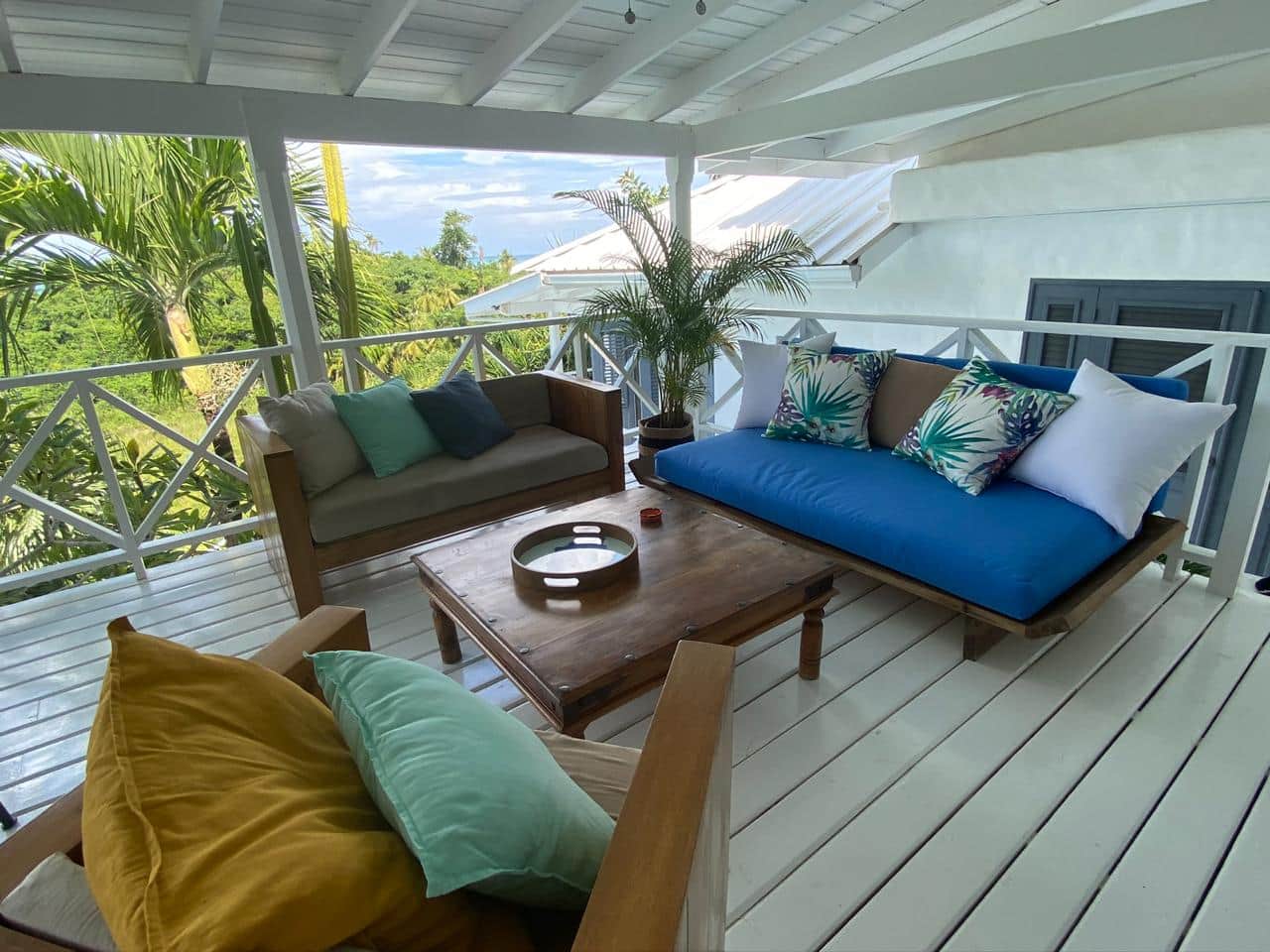Outdoor lounge with sea views at Casa Valentine villa in Las Terrenas