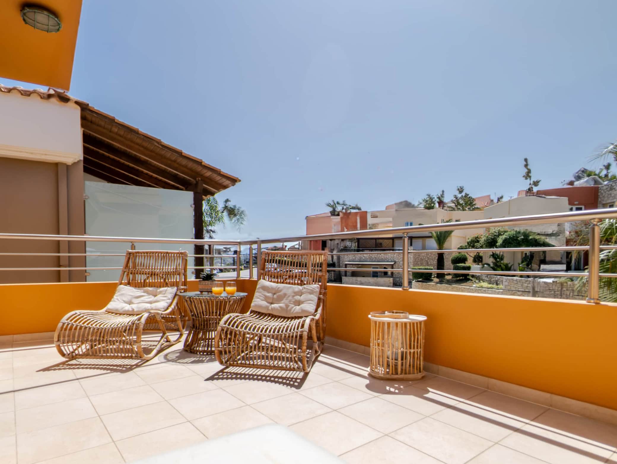Bdr balcony with mountain view