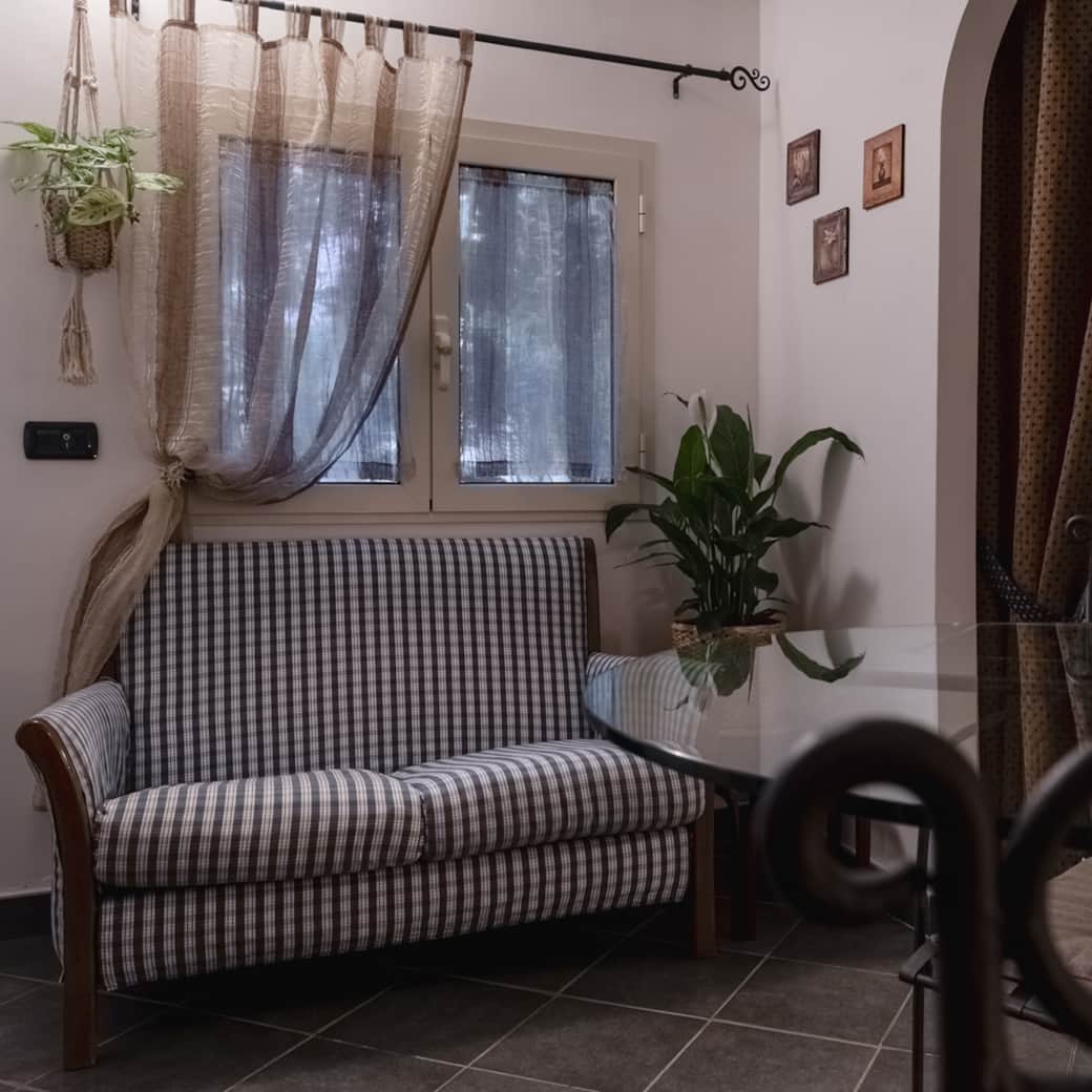 Image picker C451EEC4 8144 47B6 8A5D 85162E34E4DF 2715 00000071D279DE39