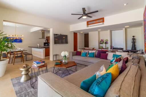 Living Room/Dining Room