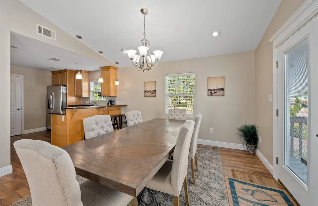 The pearl diningroom 2nd living hearty gulf shores al The pearl diningroom 2nd living hearty gulf shores al