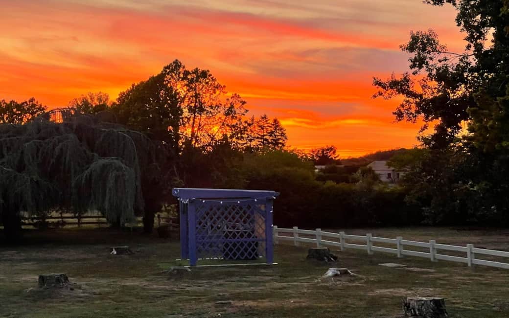 Sunset Holiday rental Maison Serenite Dordogne near Monpazier 