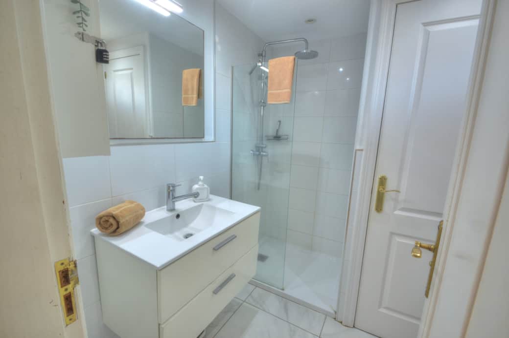 Bathroom Bathroom