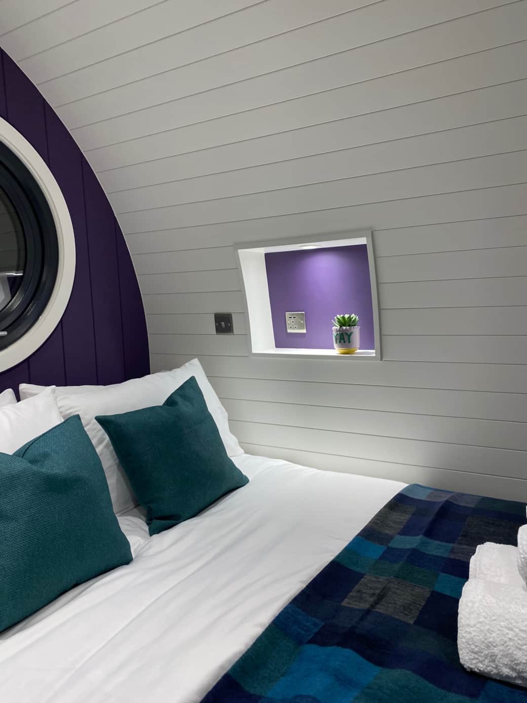 Comfortable double bed