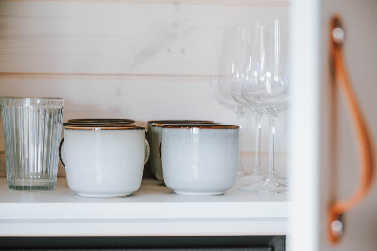 Tiny Seaside Kitchen Detail (2)