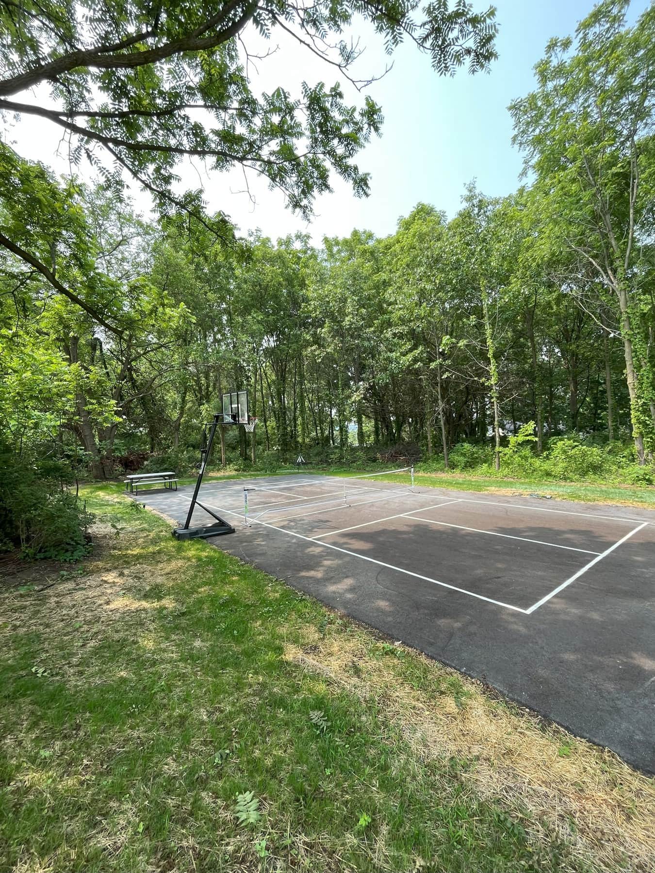 Home Hickory Hill Lake House