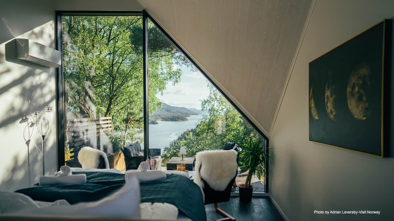 The Diamond, bedroom