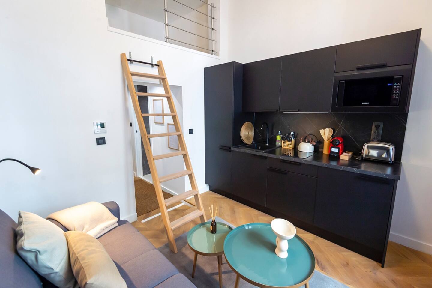 Nice centre : studio calme 4 pers avec mezzanine, Nice