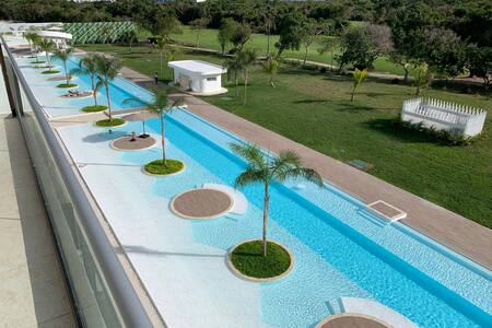 2nd floor Pool view 2 bedroom condo Cana Rock Star