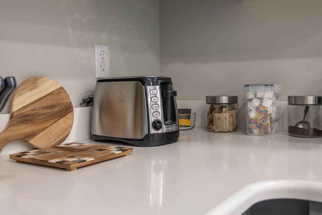 Efficiency kitchen, small selection of tea available. 