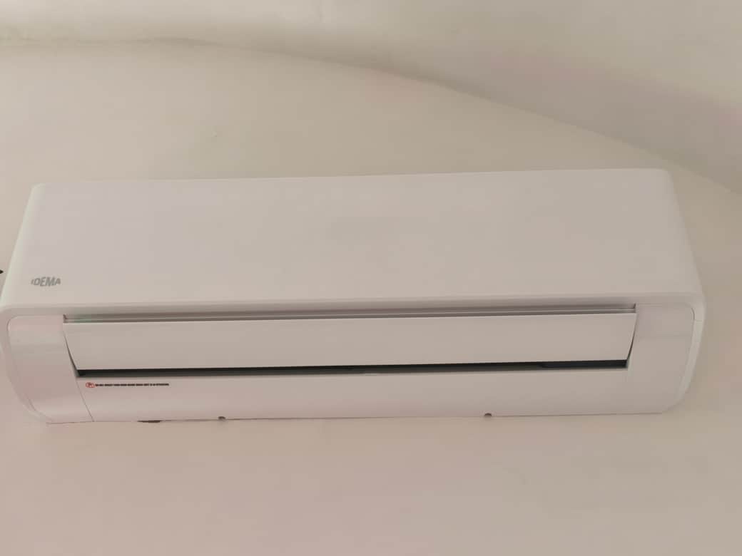 Air Conditioner in the bedroom at Agli Archi Eco House in Chieti