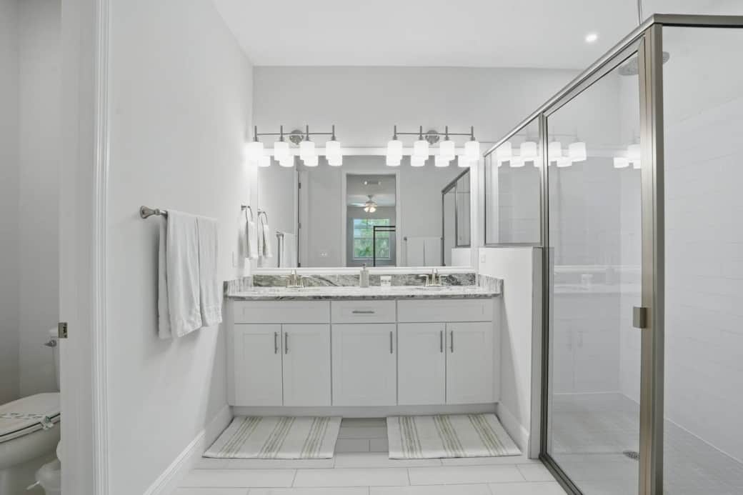 Dual Vanity w Modern Tilework