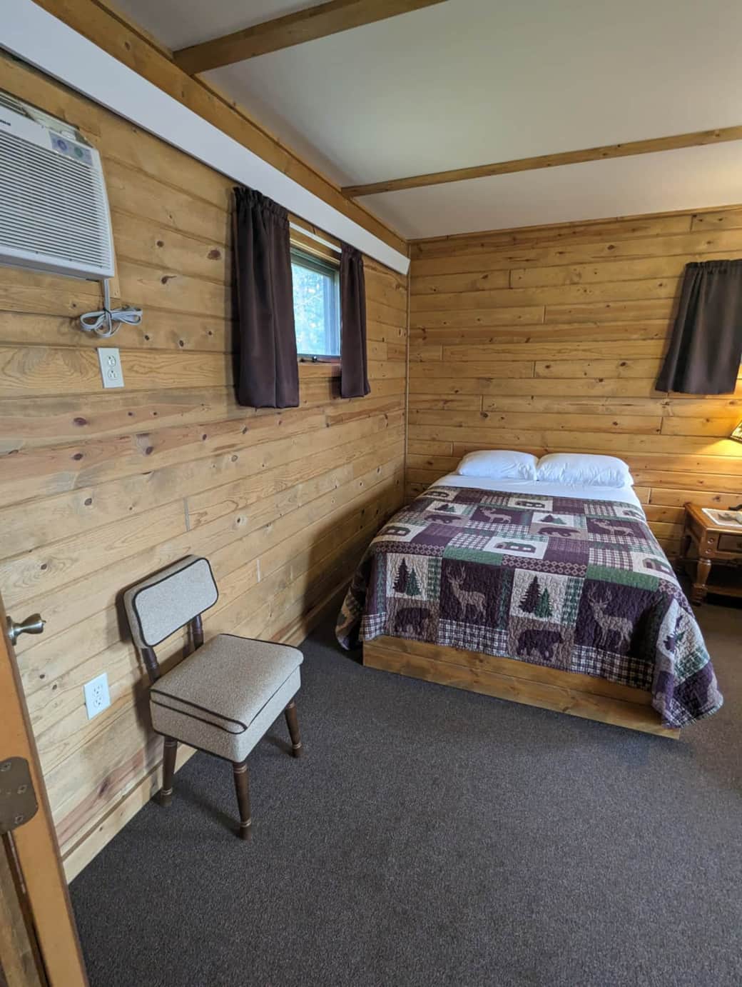 Room 6 - Two Full/Double Beds