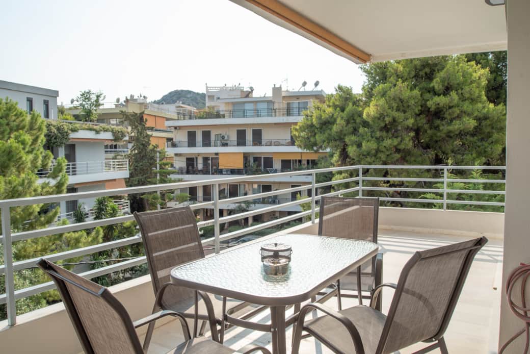 Outdoor dining area balcony