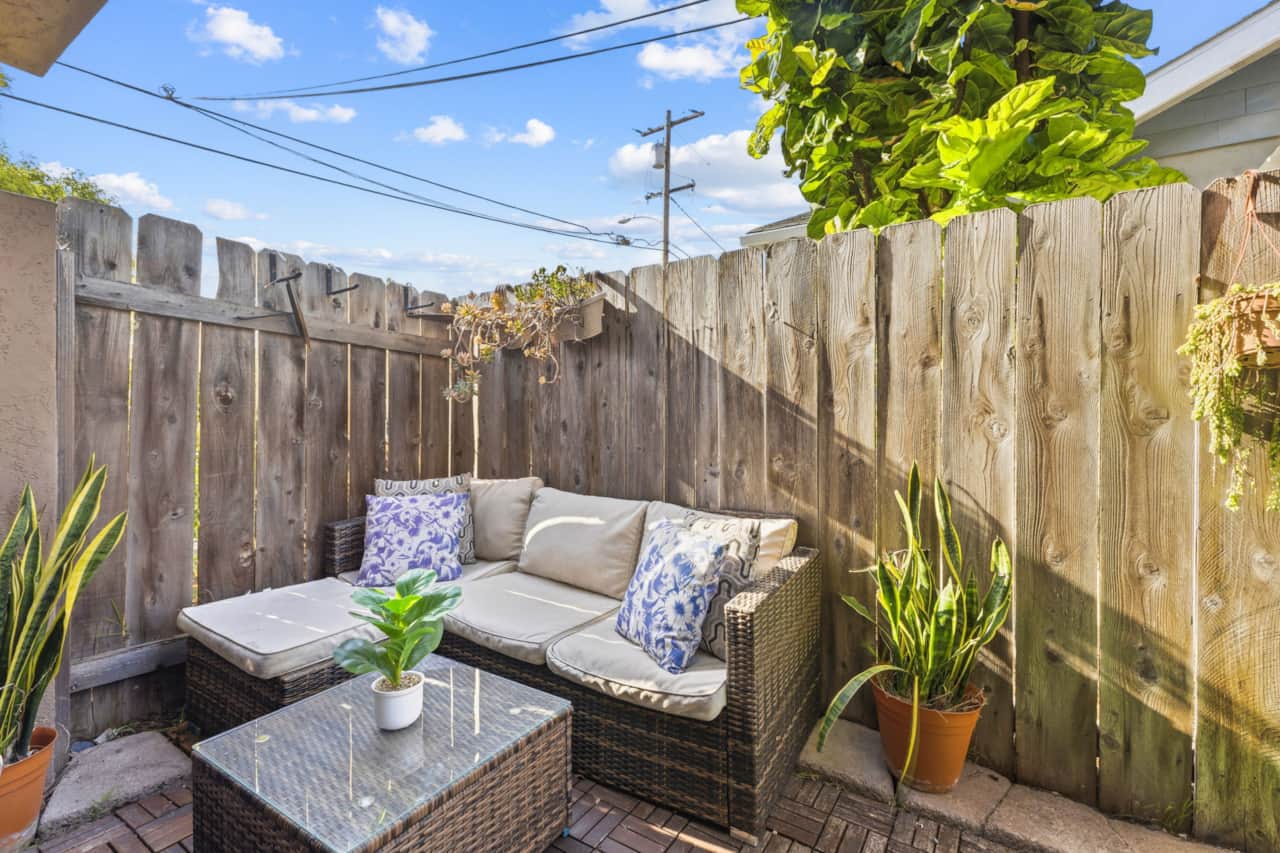 Private Patio - Outdoor Seating Area