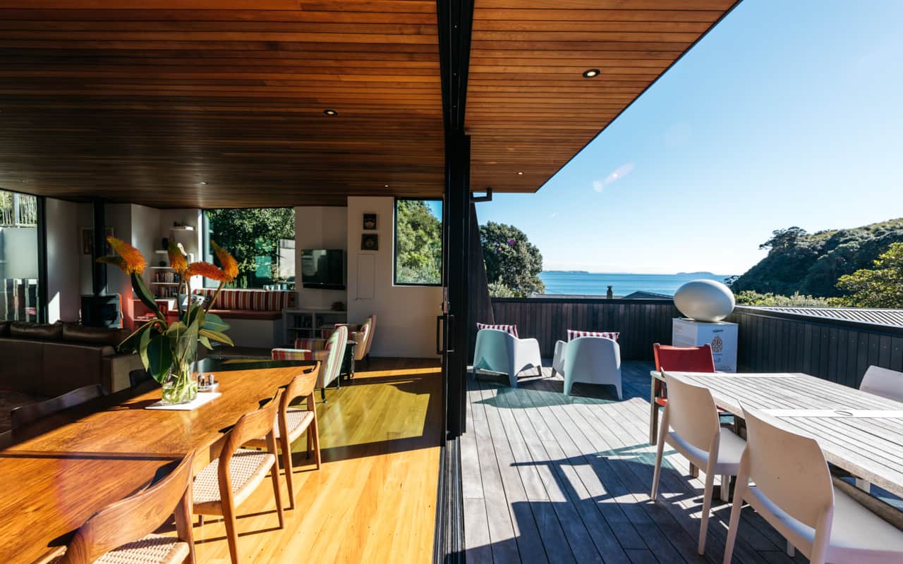 Main deck and living area